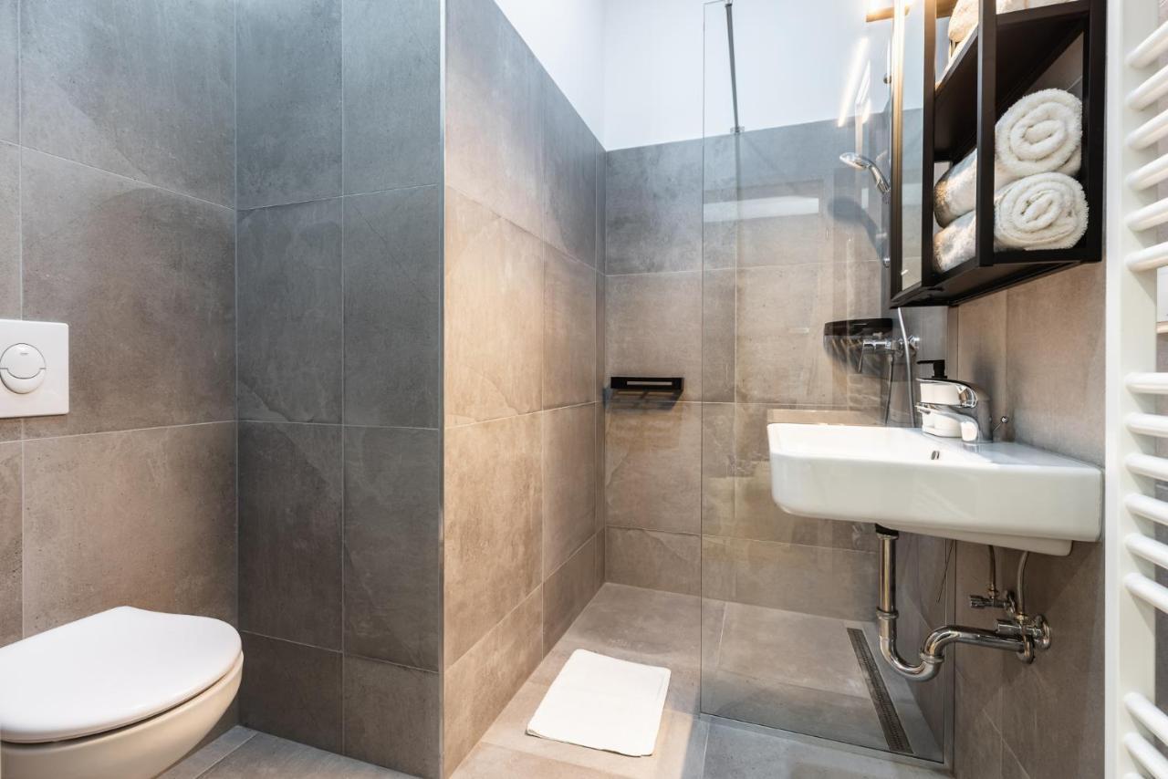 Classy And Elegant In A Calm Area Appartement Wenen