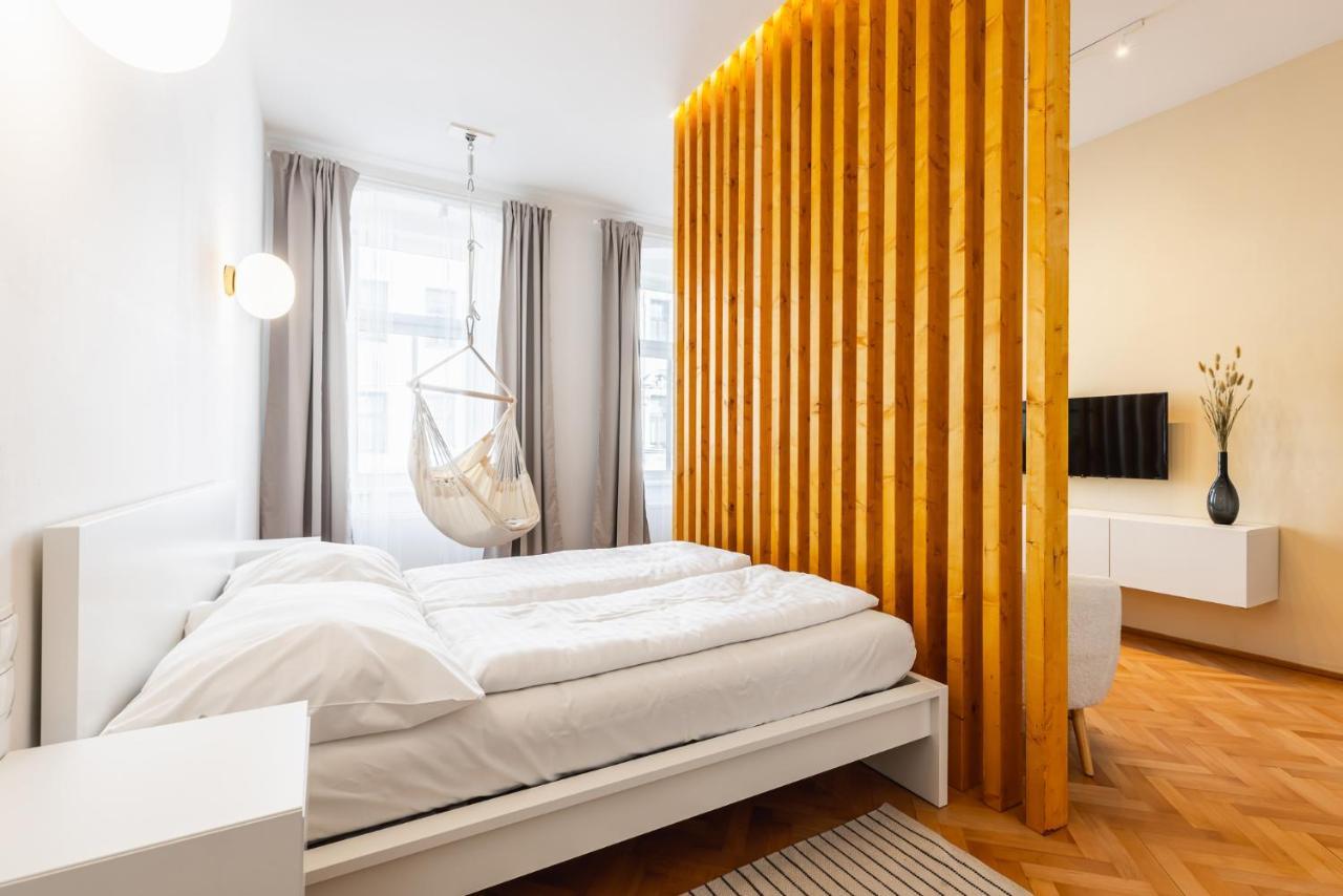 Classy And Elegant In A Calm Area Apartament *